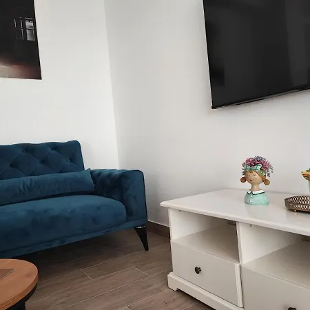 Irena Apartment *