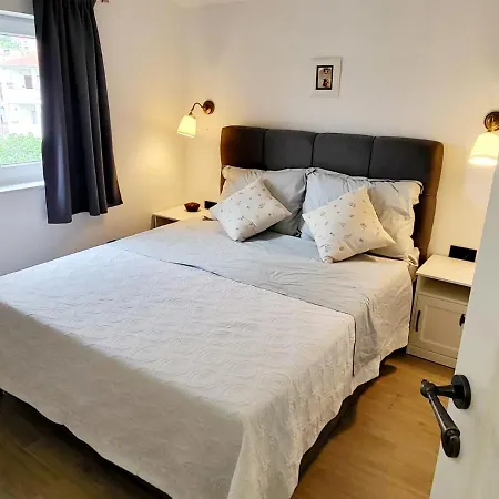 Irena Apartment